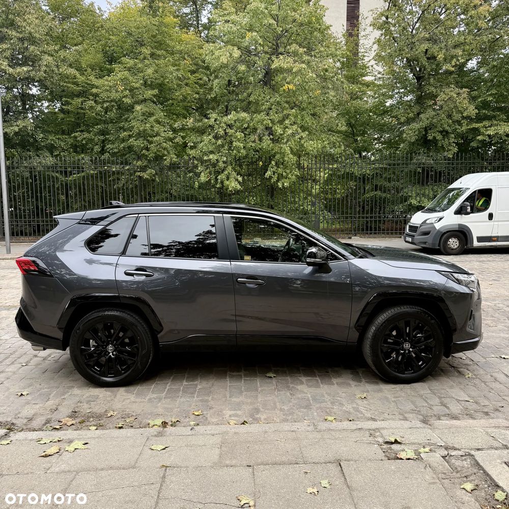 Toyota RAV4 - 4