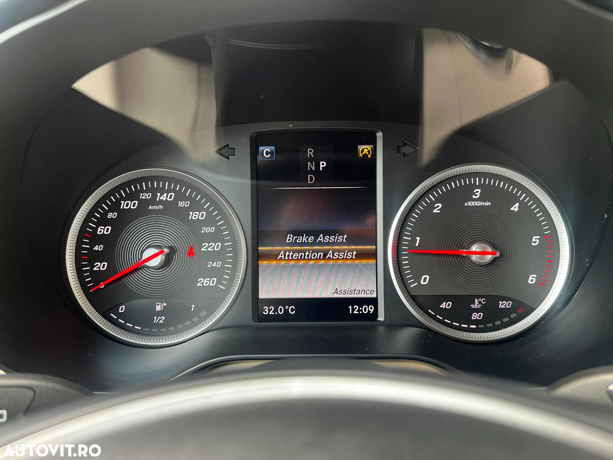 Mercedes-Benz GLC 250 d 4MATIC - 18