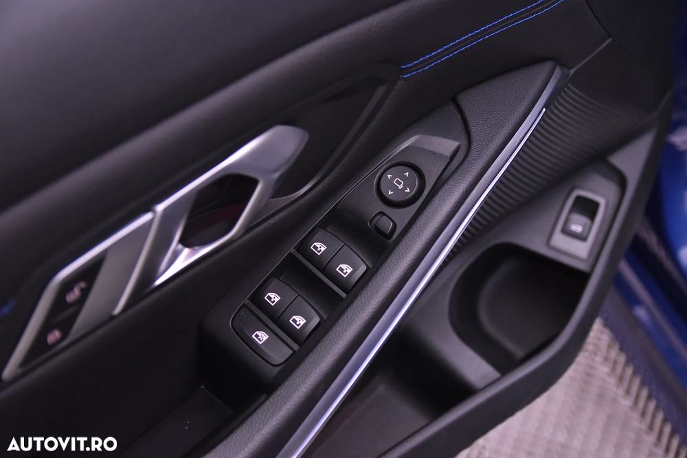 BMW Seria 3 320i AT - 14