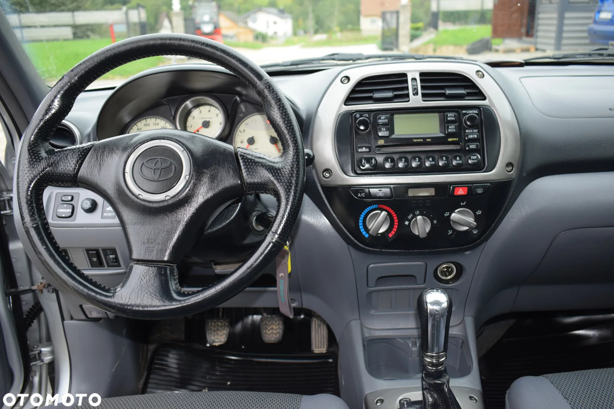 Toyota RAV4 2.0 D-4D 4x4 - 12