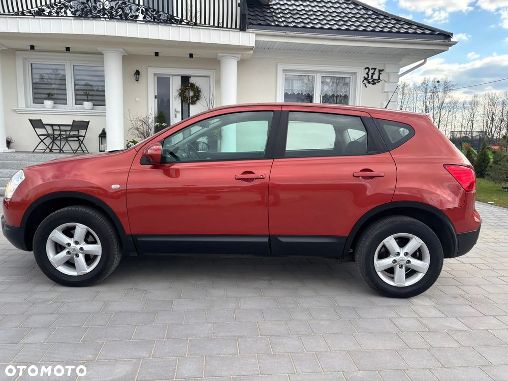 Nissan Qashqai 1.6 visia - 11