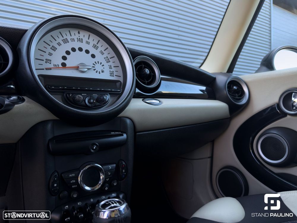 MINI Clubman One D - 36
