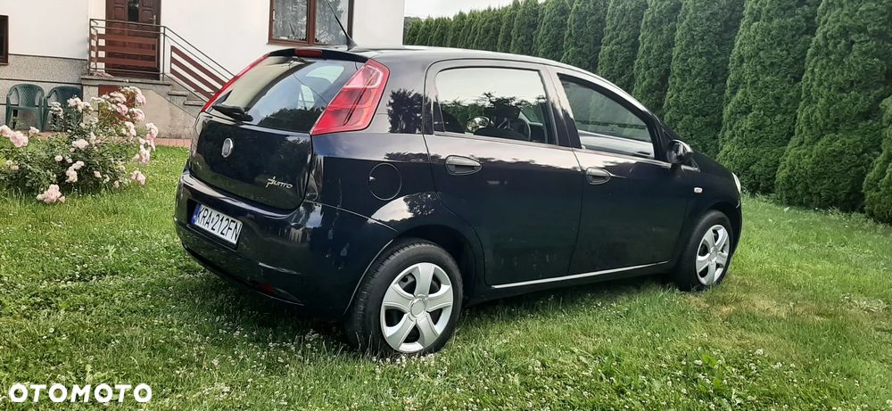 Fiat Grande Punto - 14