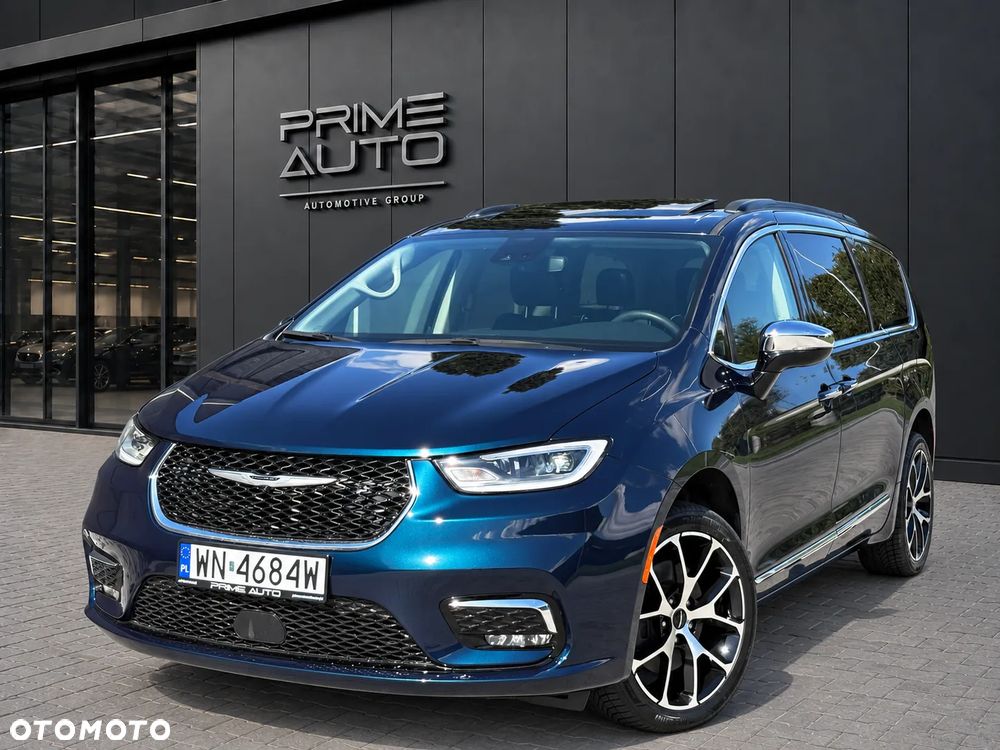 Chrysler Pacifica - 4