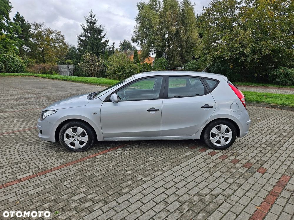 Hyundai i30 1.4 blue Comfort - 4