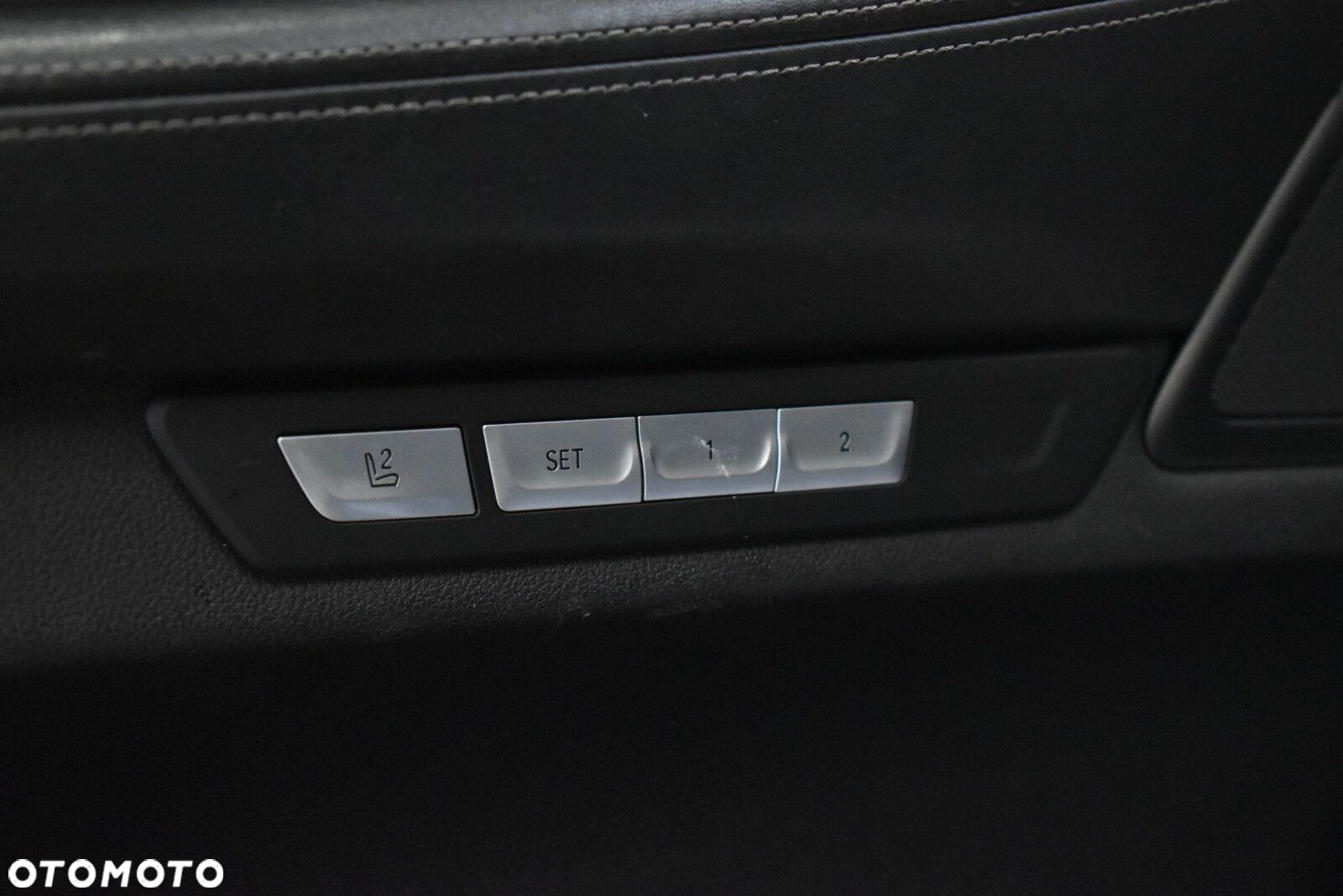 BMW Seria 7 - 9