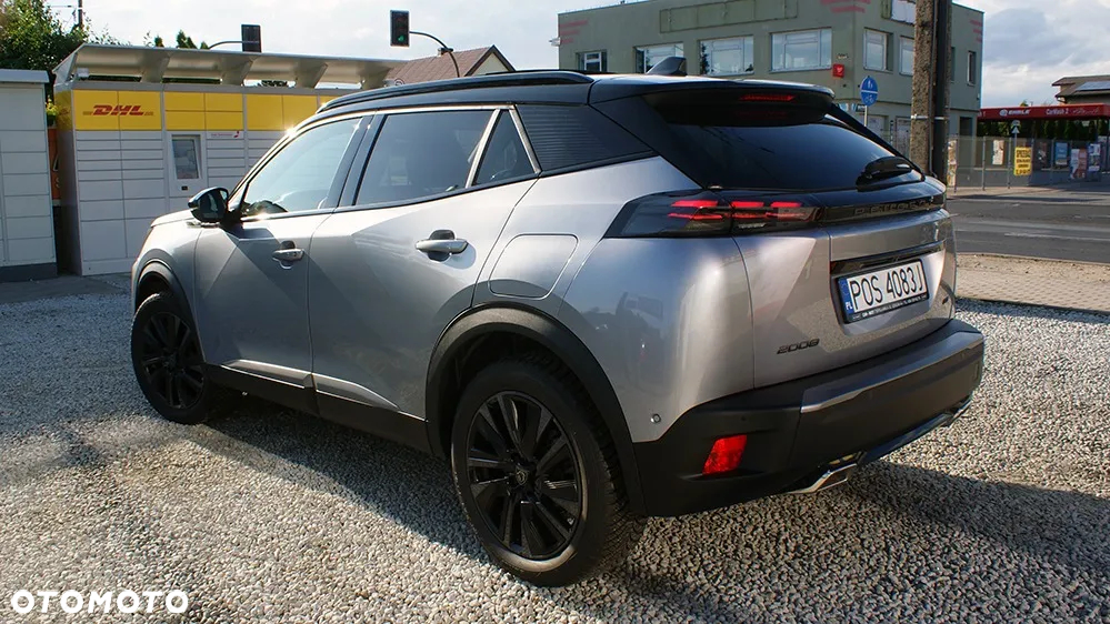 Peugeot 2008 1.2 PureTech GT S&S EAT8 - 4