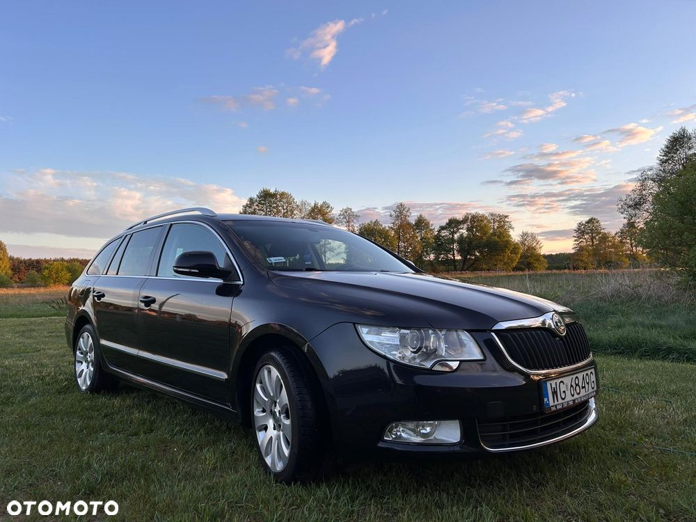 Skoda Superb 1.8 TSI Ambition DSG - 5