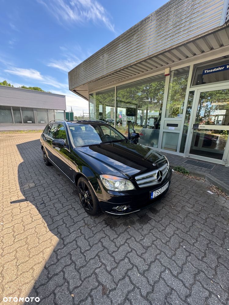 Mercedes-Benz Klasa C 220 CDI DPF Automatik BlueEFFICIENCY Avantgarde - 2