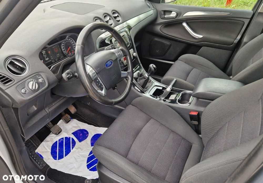 Ford S-Max 2.0 TDCi DPF Titanium - 19