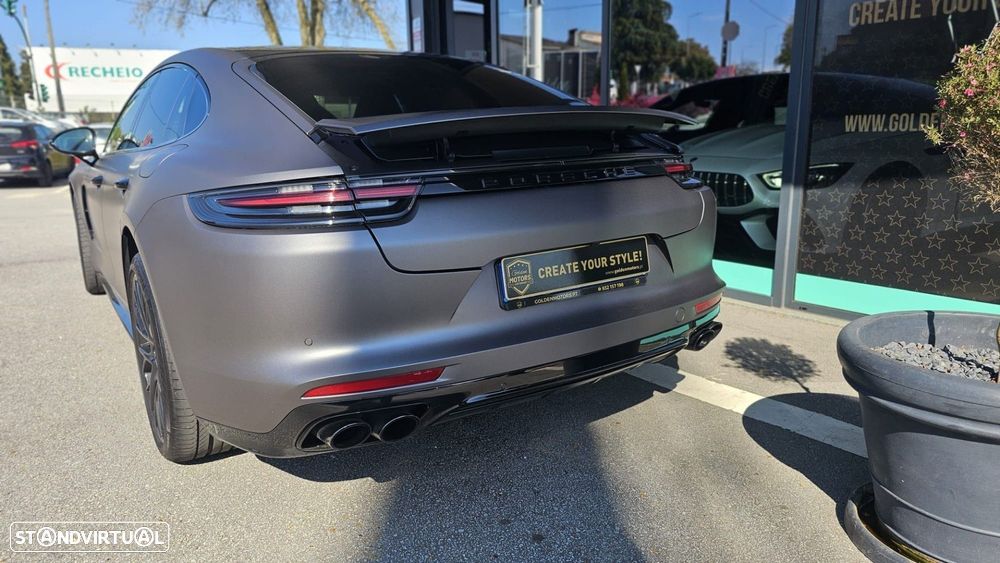 Porsche Panamera 4 E-Hybrid - 7