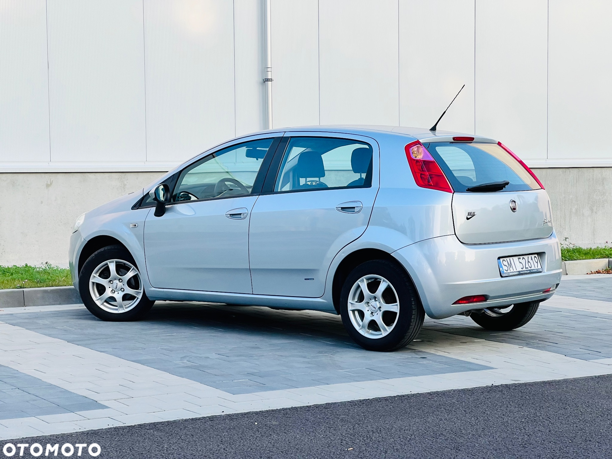 Fiat Grande Punto 1.4 8V Active - 11