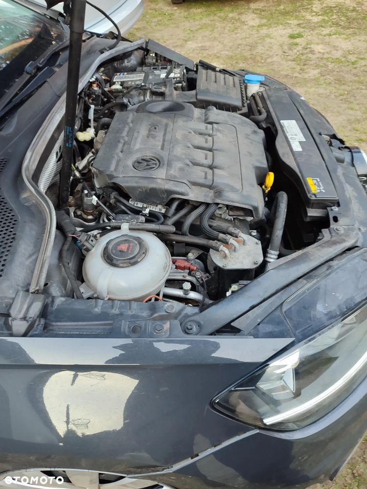 Volkswagen Golf 1.6 TDI (BlueMotion Technology) Comfortline - 20