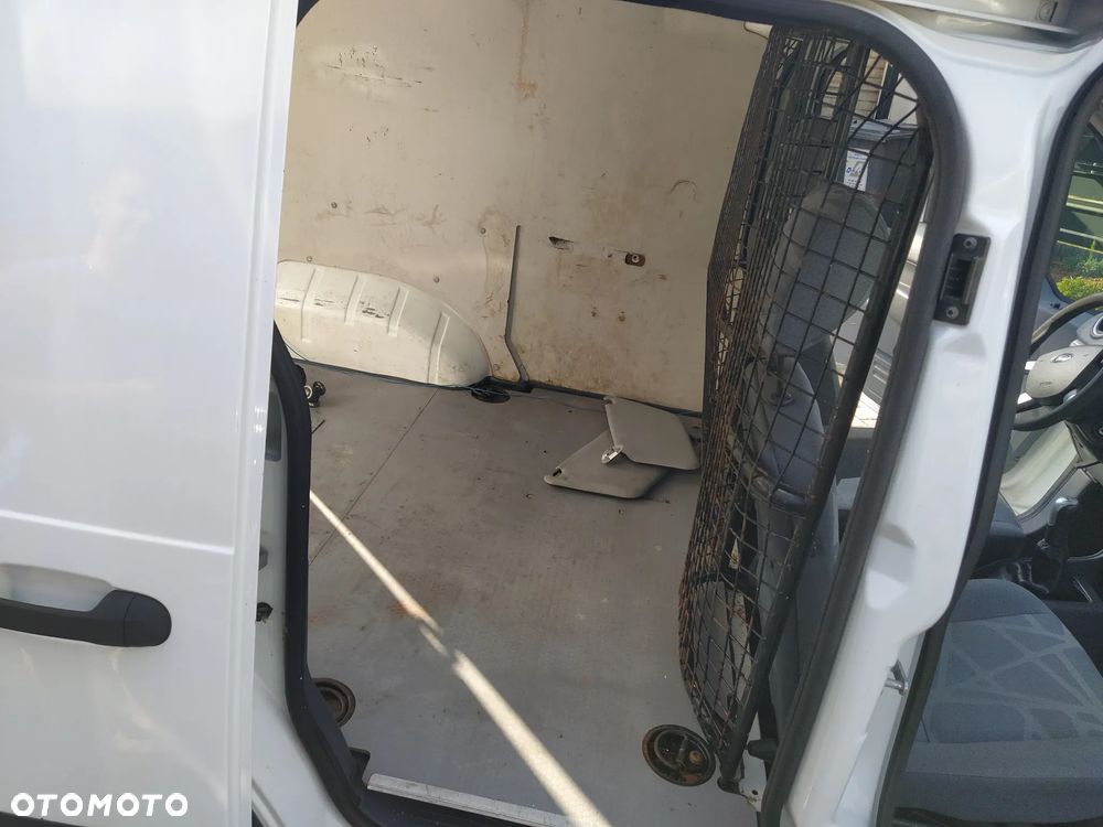 Ford Transit Connect - 10