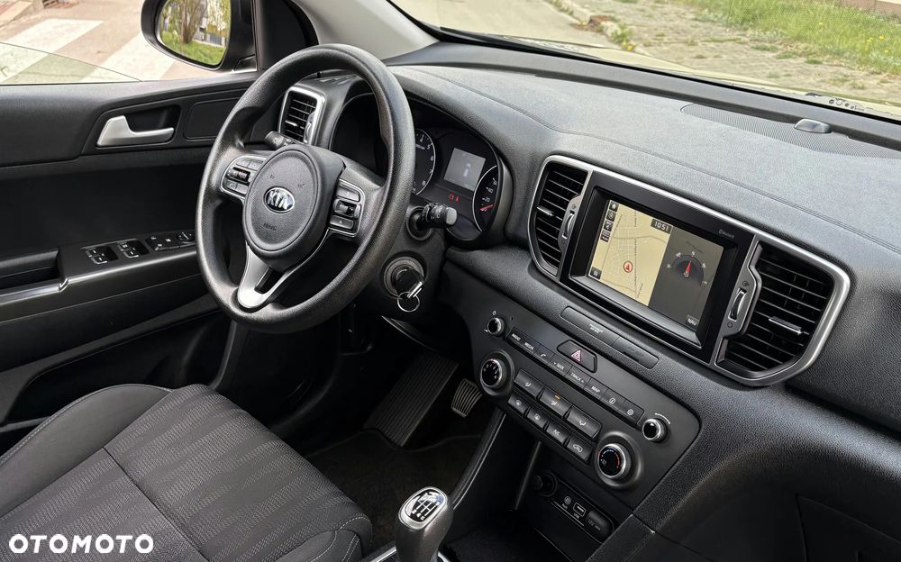 Kia Sportage 1.6 GDI L 2WD - 18