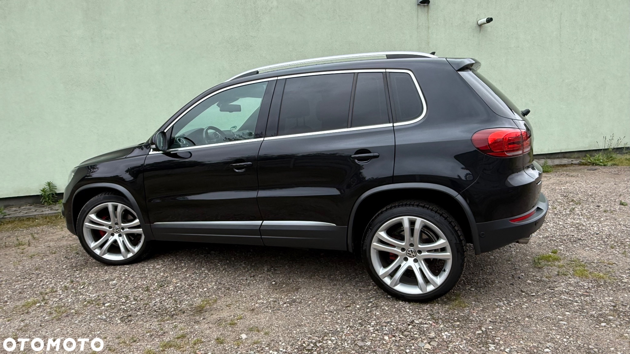 Volkswagen Tiguan 2.0 TDI 4Mot Perfectline R-Style - 8