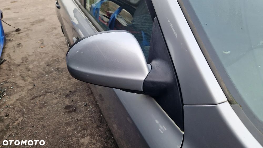 KIA CEED I LUSTERKO PRAWE S9 - 1