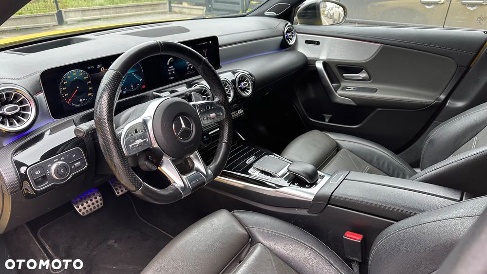 Mercedes-Benz Klasa A 35 AMG 4-Matic 7G-DCT - 18