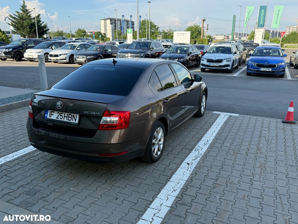 Skoda Octavia 1.5 TSI DSG Mild Hybrid Style - 10