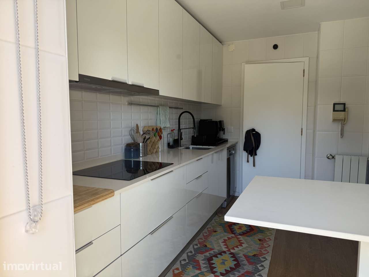 Apartamento T3 Condominio Fechado no Centro dos Carvalhos - Grande imagem: 2/35