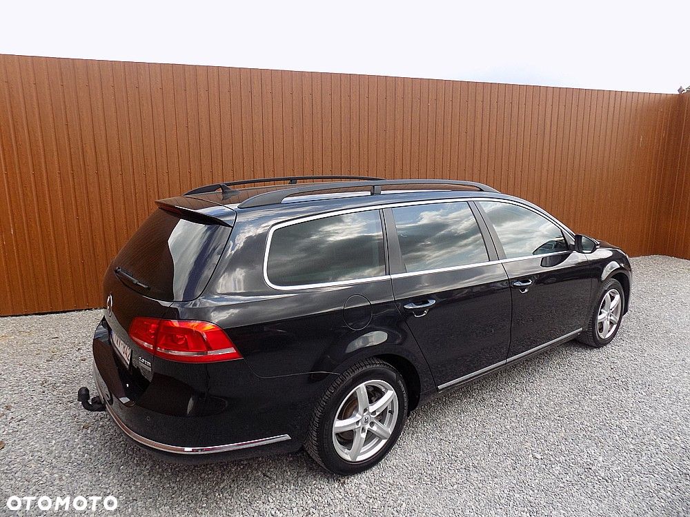 Volkswagen Passat Variant 2.0 Blue TDI DSG SCR Highline - 4
