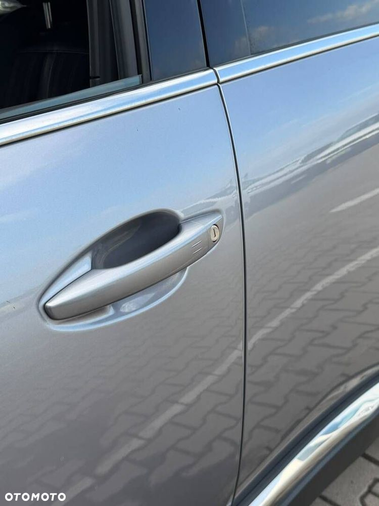 Peugeot 3008 1.6 PureTech Hybrid4 PHEV GT S&S EAT8 - 9