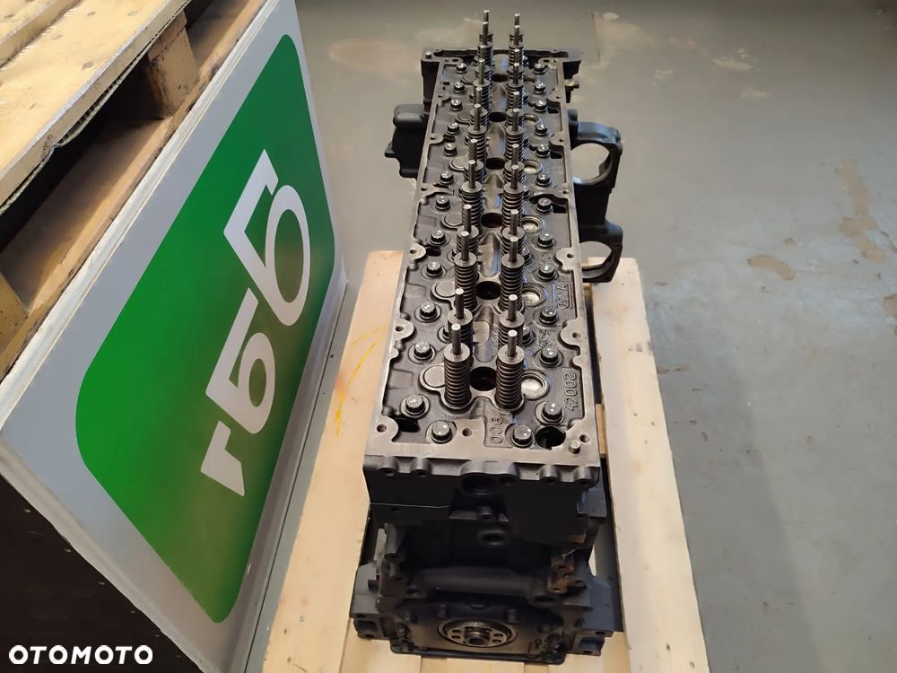 Silnik MBOM470 Claas Xerion 4000 - 10