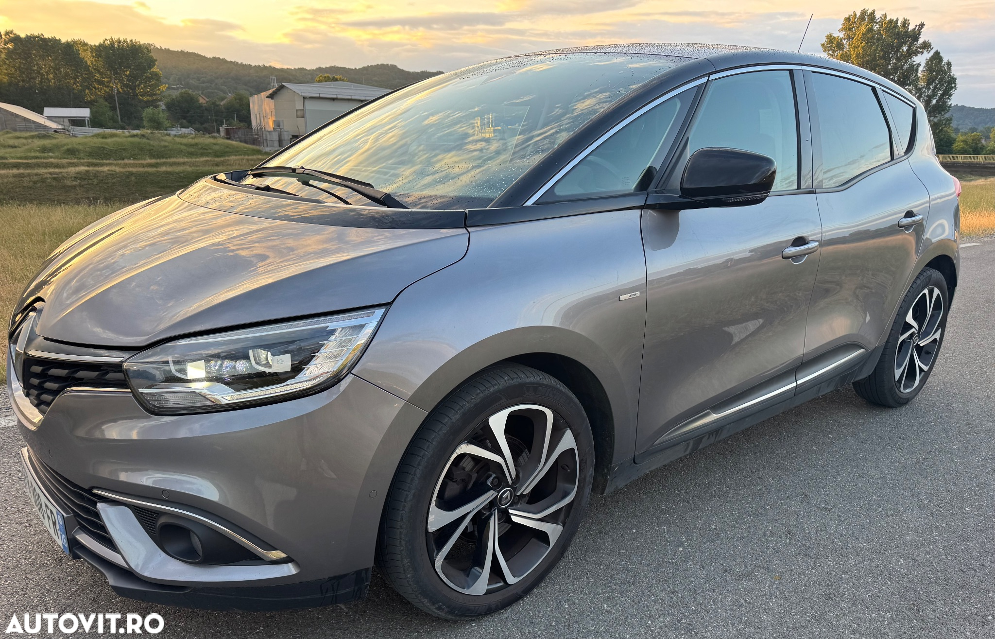Renault Scenic BLUE dCi 150 EDC BOSE EDITION - 2