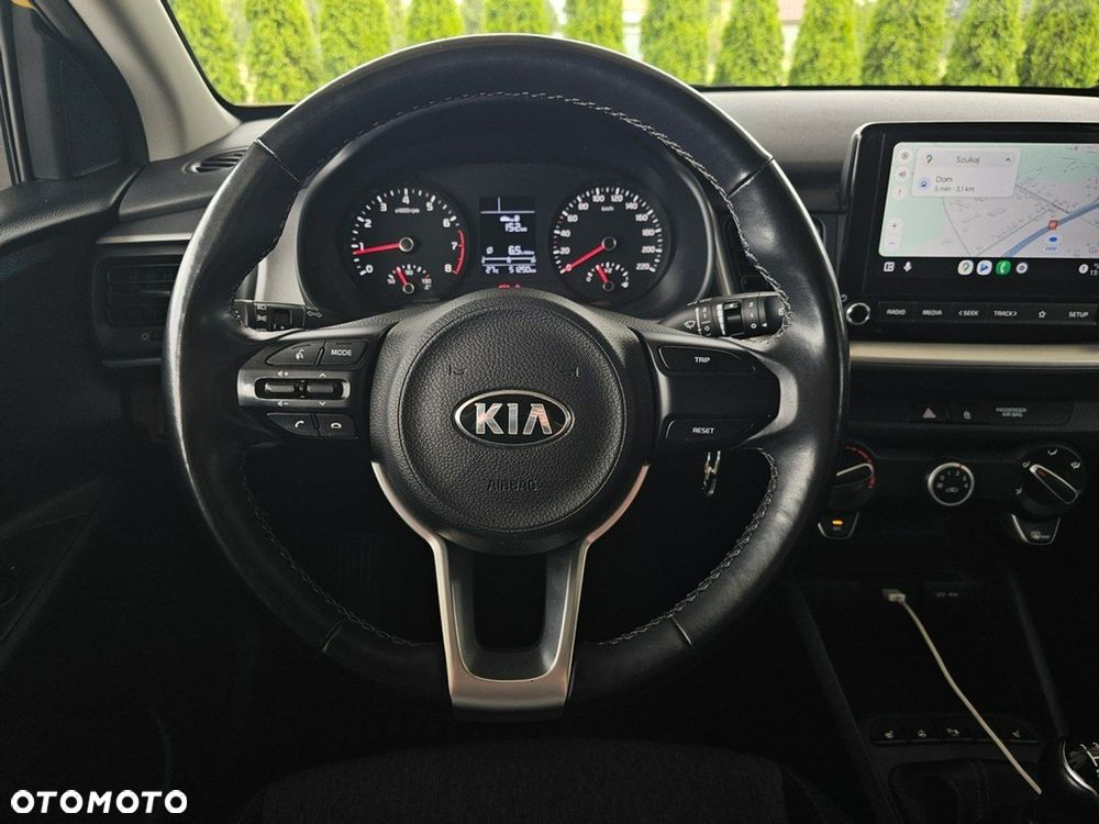 Kia Stonic - 15