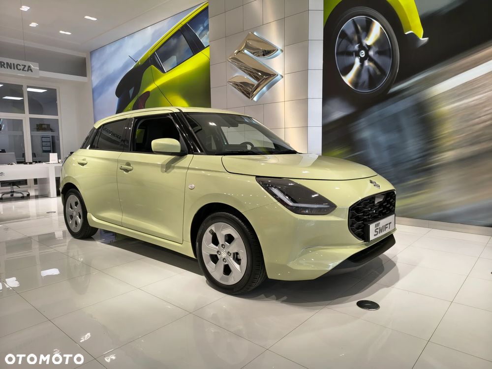 Suzuki Swift 1.2 Dualjet SHVS Premium Plus CVT - 2