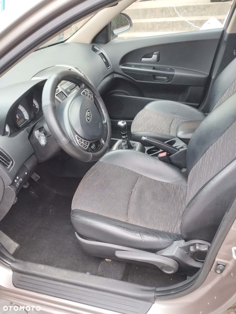 Kia Ceed 1.6 Crdi Comfort - 13