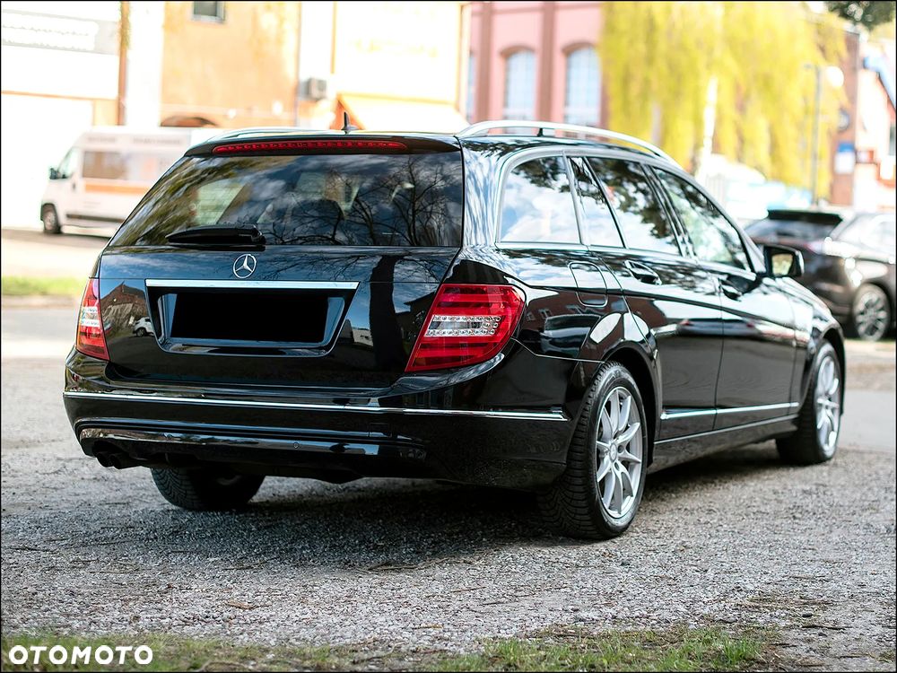 Mercedes-Benz Klasa C 180 Avantgarde - 10