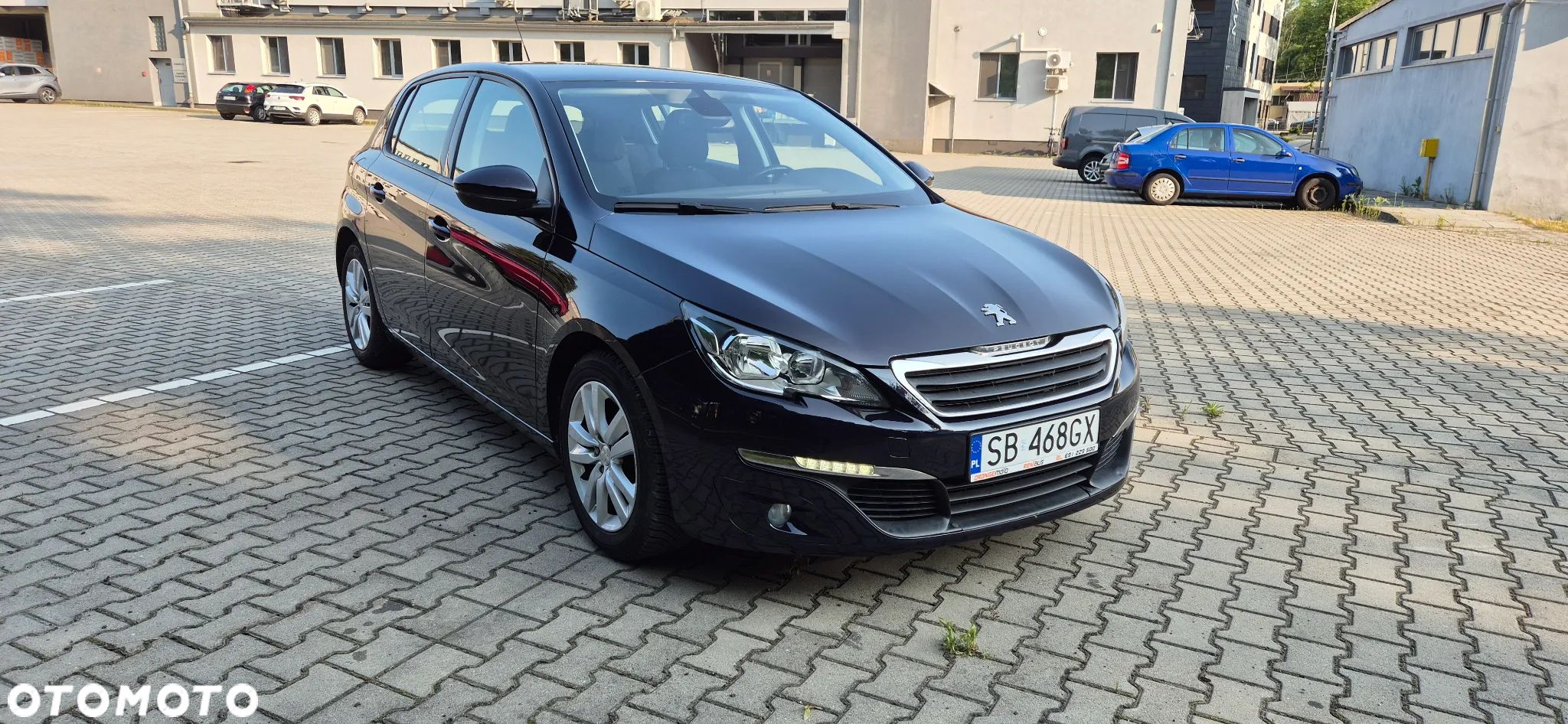 Peugeot 308 - 1
