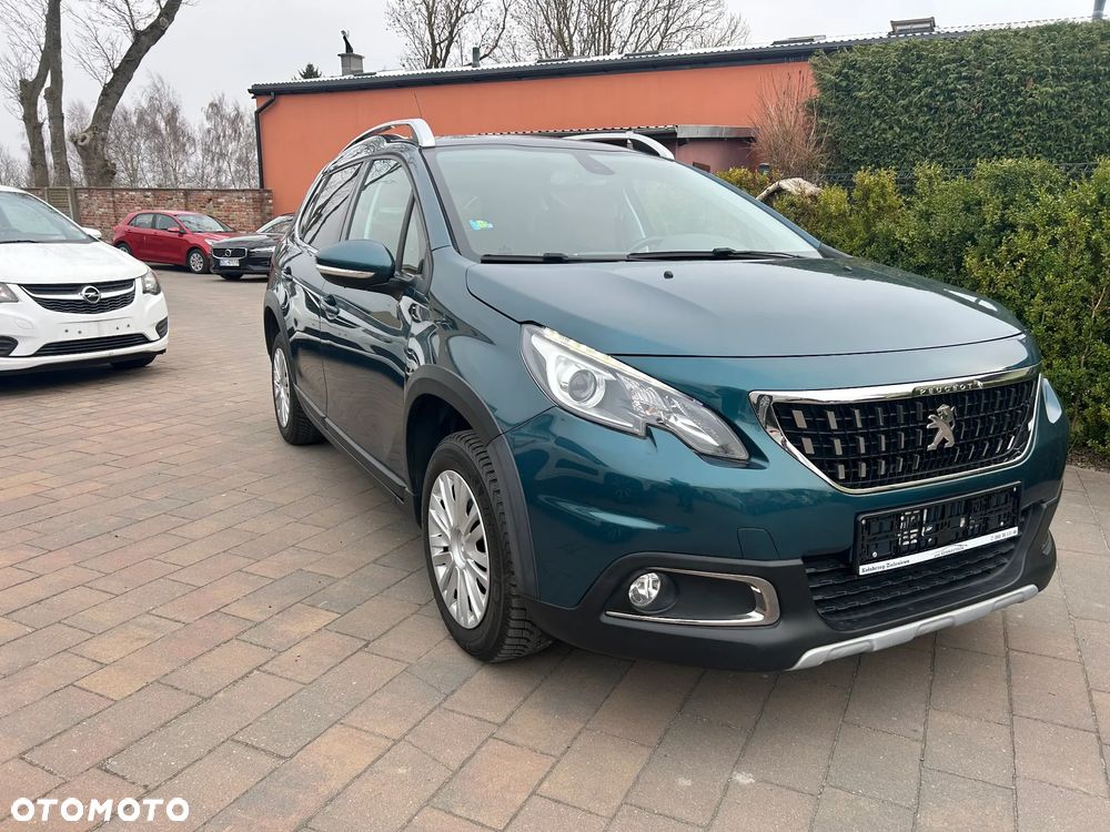 Peugeot 2008 BlueHDi 100 STOP & START Allure - 4