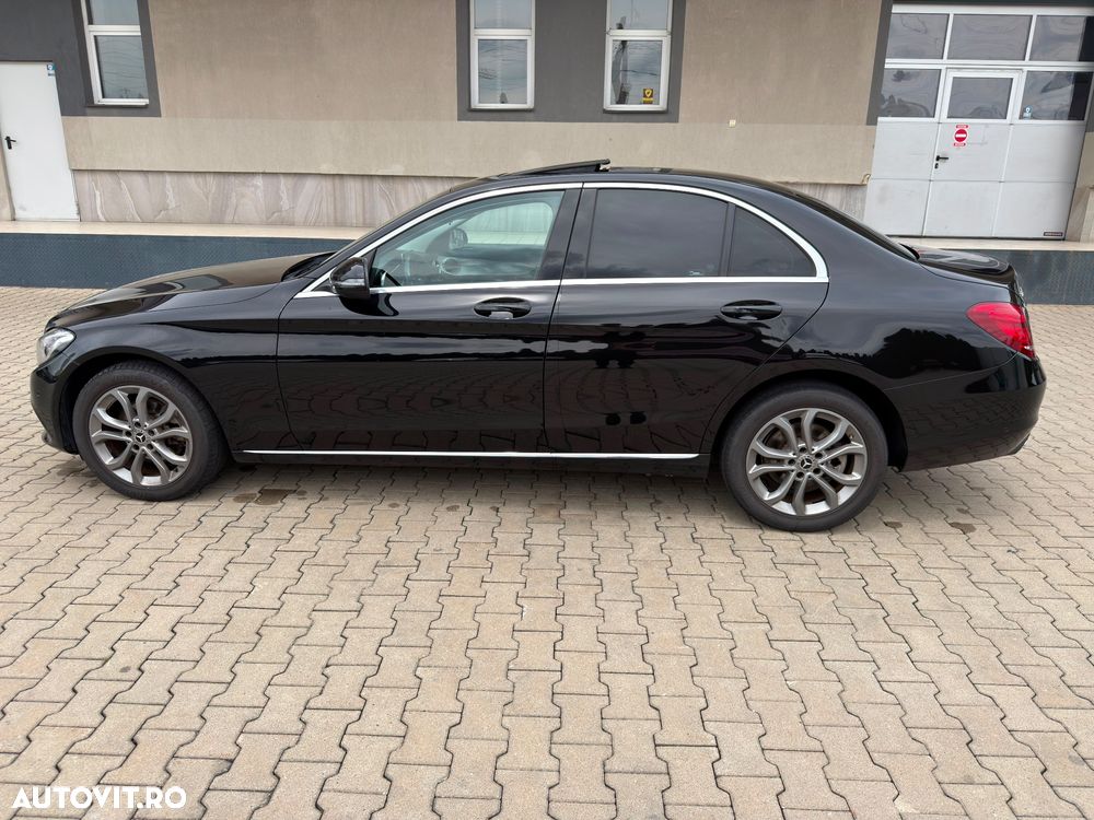 Mercedes-Benz C 220 d 4Matic 9G-TRONIC Avantgarde - 12