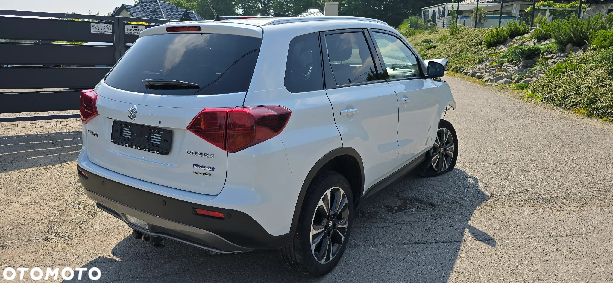 Suzuki Vitara 1.4 Boosterjet SHVS Premium 4WD - 14