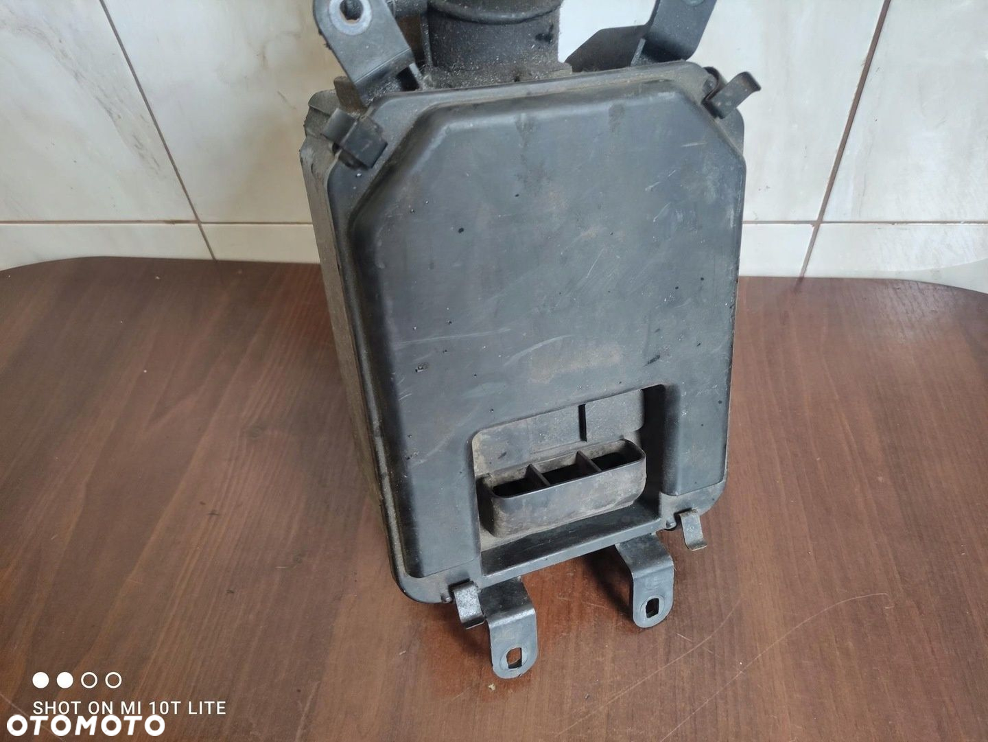 ADLY 320 AIRBOX OBUDOWA FILTRA POWIETRZA - 8