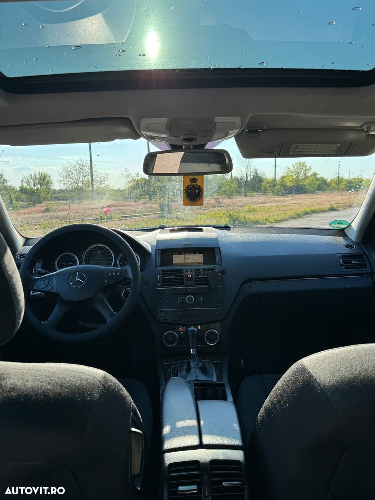 Mercedes-Benz C - 7