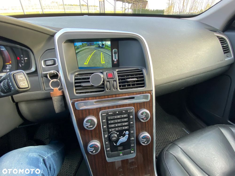 Volvo XC 60 D3 Drive-E Summum - 23