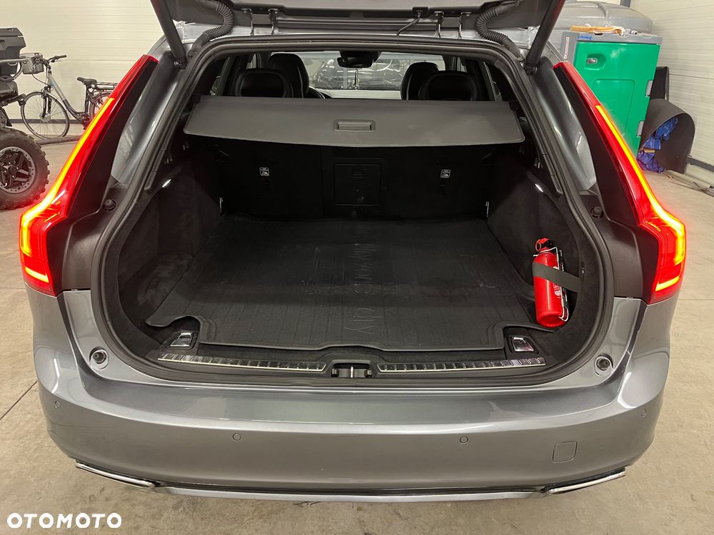 Volvo V90 D3 Geartronic R Design - 20
