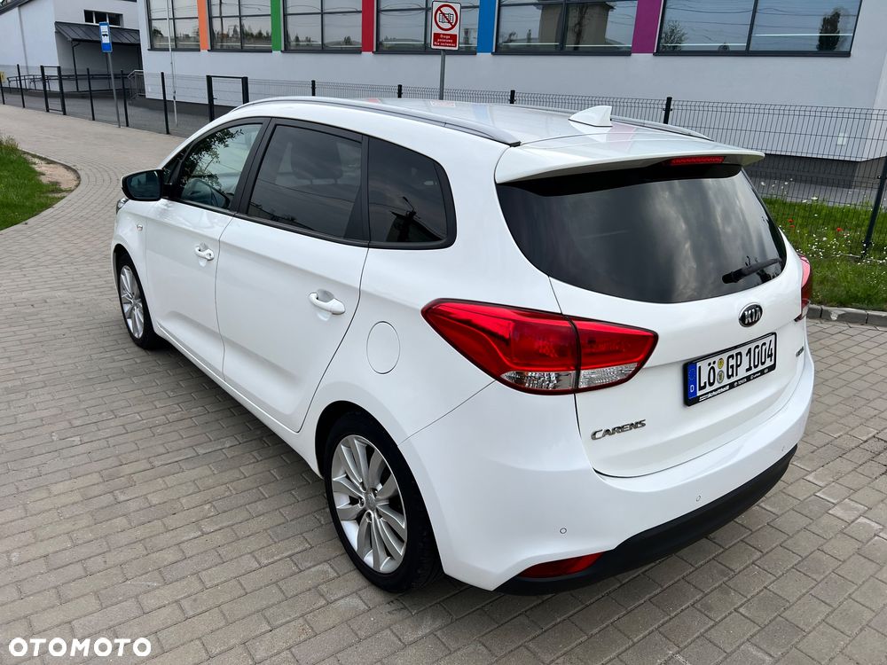 Kia Carens 1.7 CRDi Spirit - 31