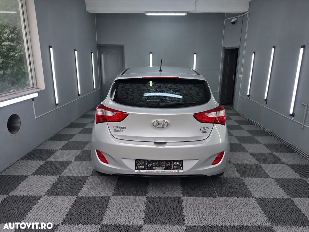 Hyundai i30 1.4 CRDi Comfort - 5