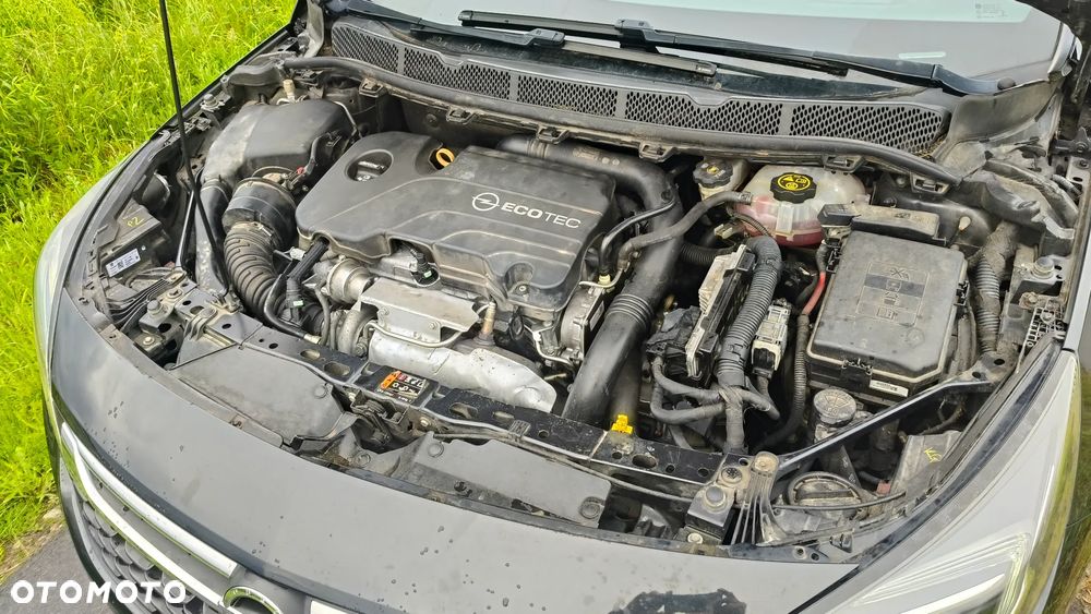 Opel Astra 1.4 T Dynamic - 15