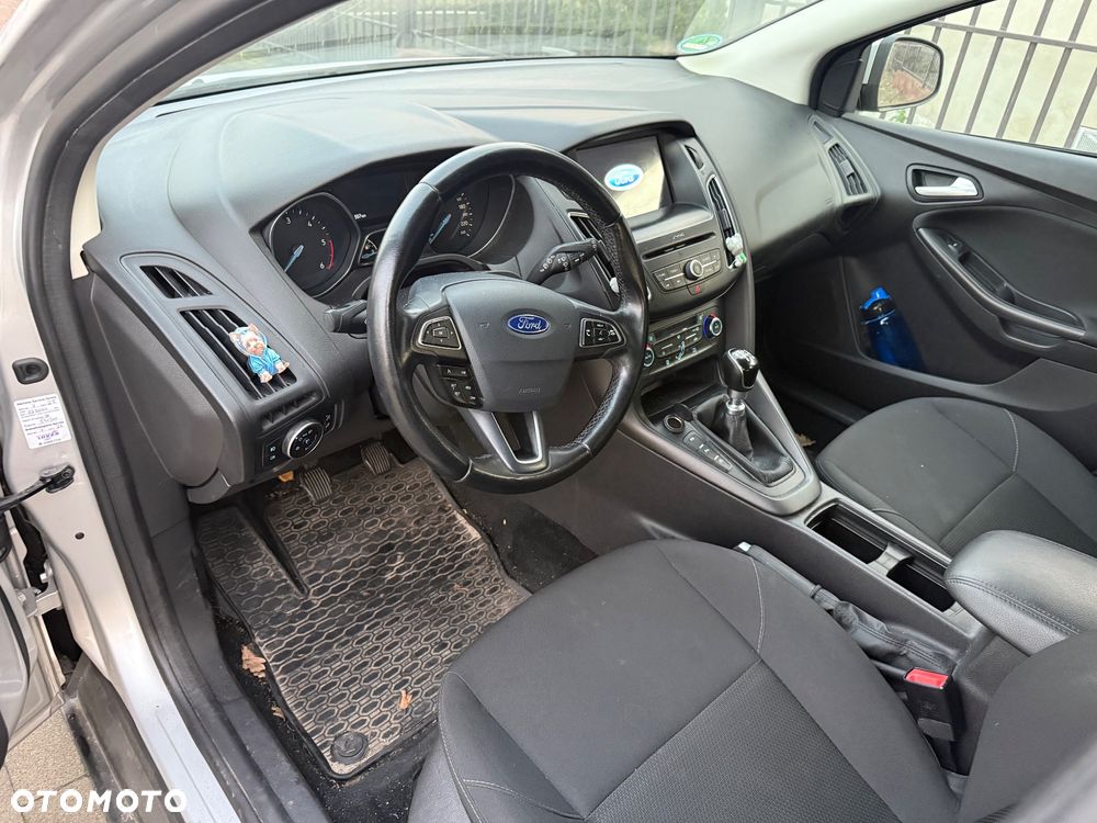 Ford Focus 1.5 TDCi Titanium - 6