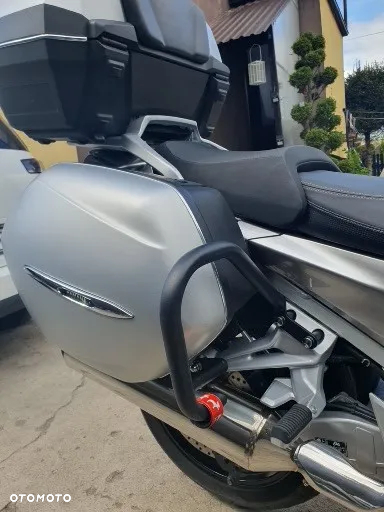 Yamaha FJR - 14