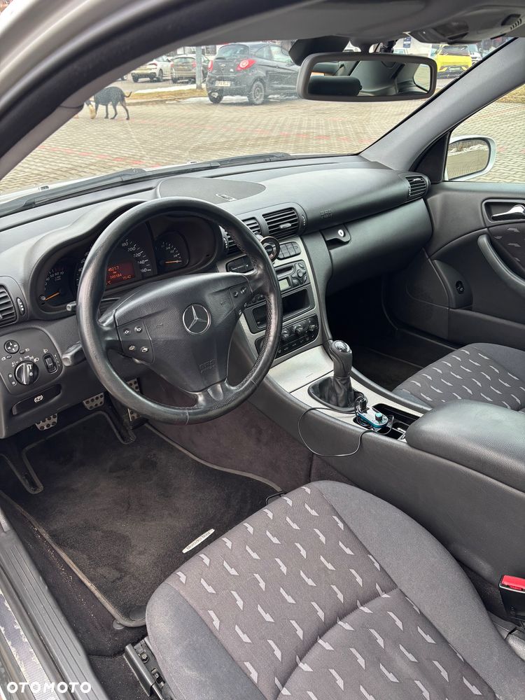 Mercedes-Benz Klasa C 180 Kompressor - 8