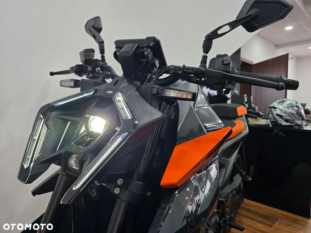KTM Duke - 32