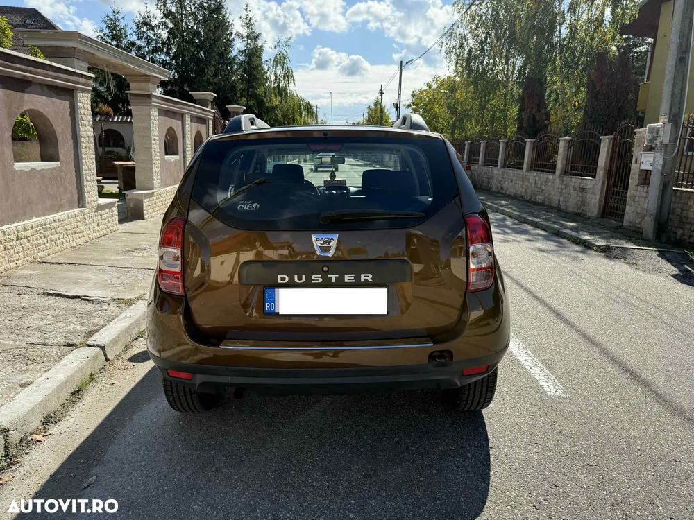 Dacia Duster 1.6 4x2 Laureate - 2