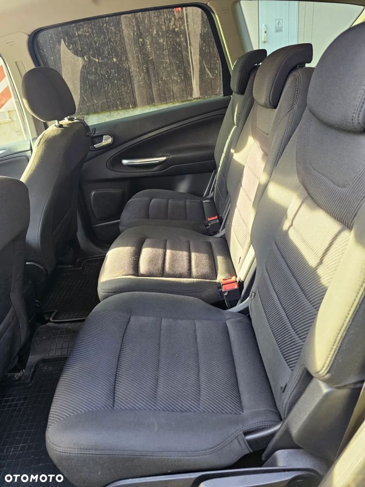 Ford S-Max 2.0 TDCi DPF Titanium - 10