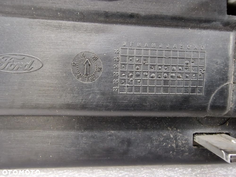 FORD MONDEO MK5 14- ATRAPA / GRILL / KRATKA ŚRODKOWA ZDERZAKA PRZEDNIEGO PRZÓD , NR DS73-8150-J , NR AUKCJI KR87 - 22